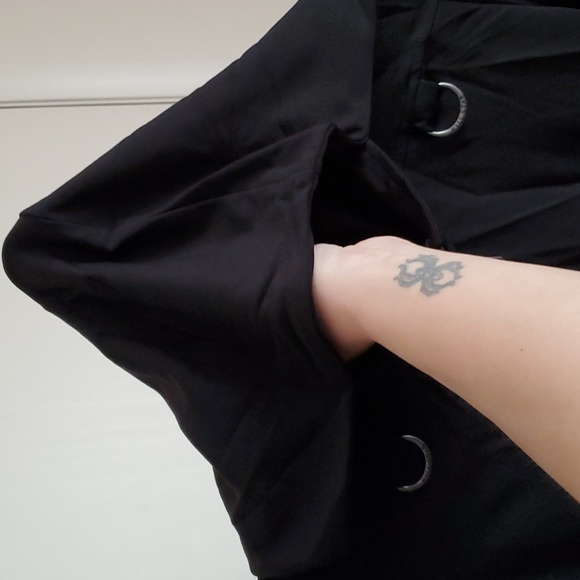 *NWT* Killstar's Rogue Masked Hoodie - Picture 8 of 14